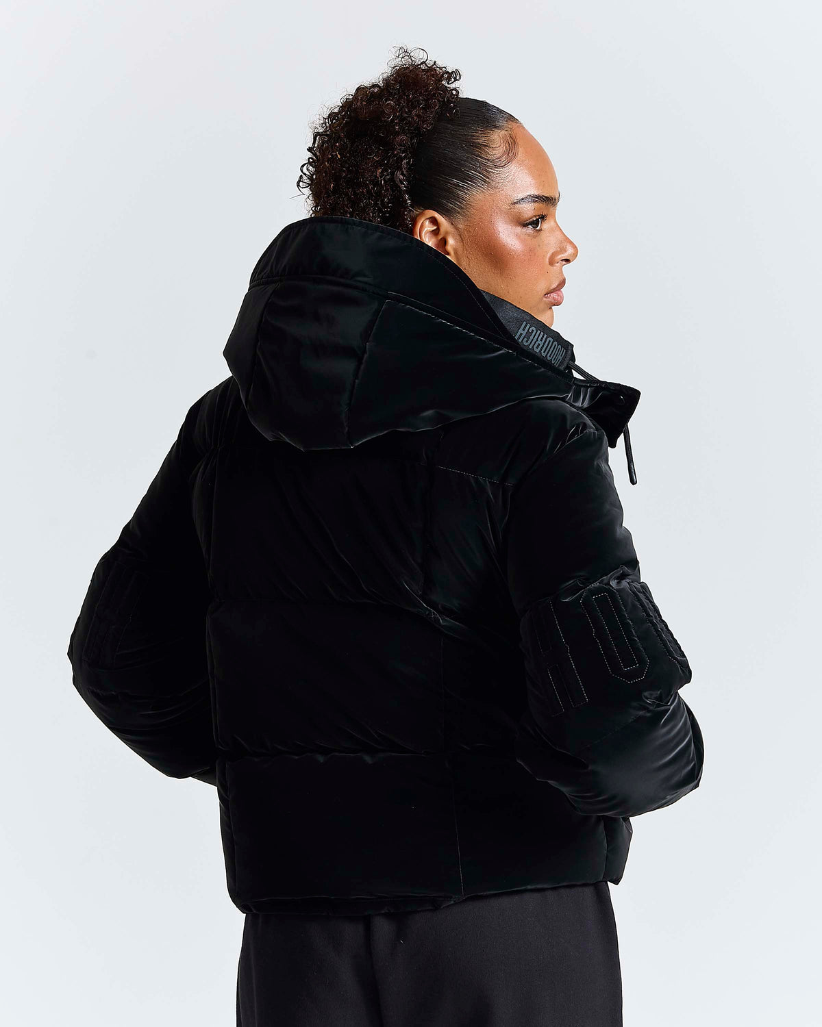Vanta Puffer Jacket - Black