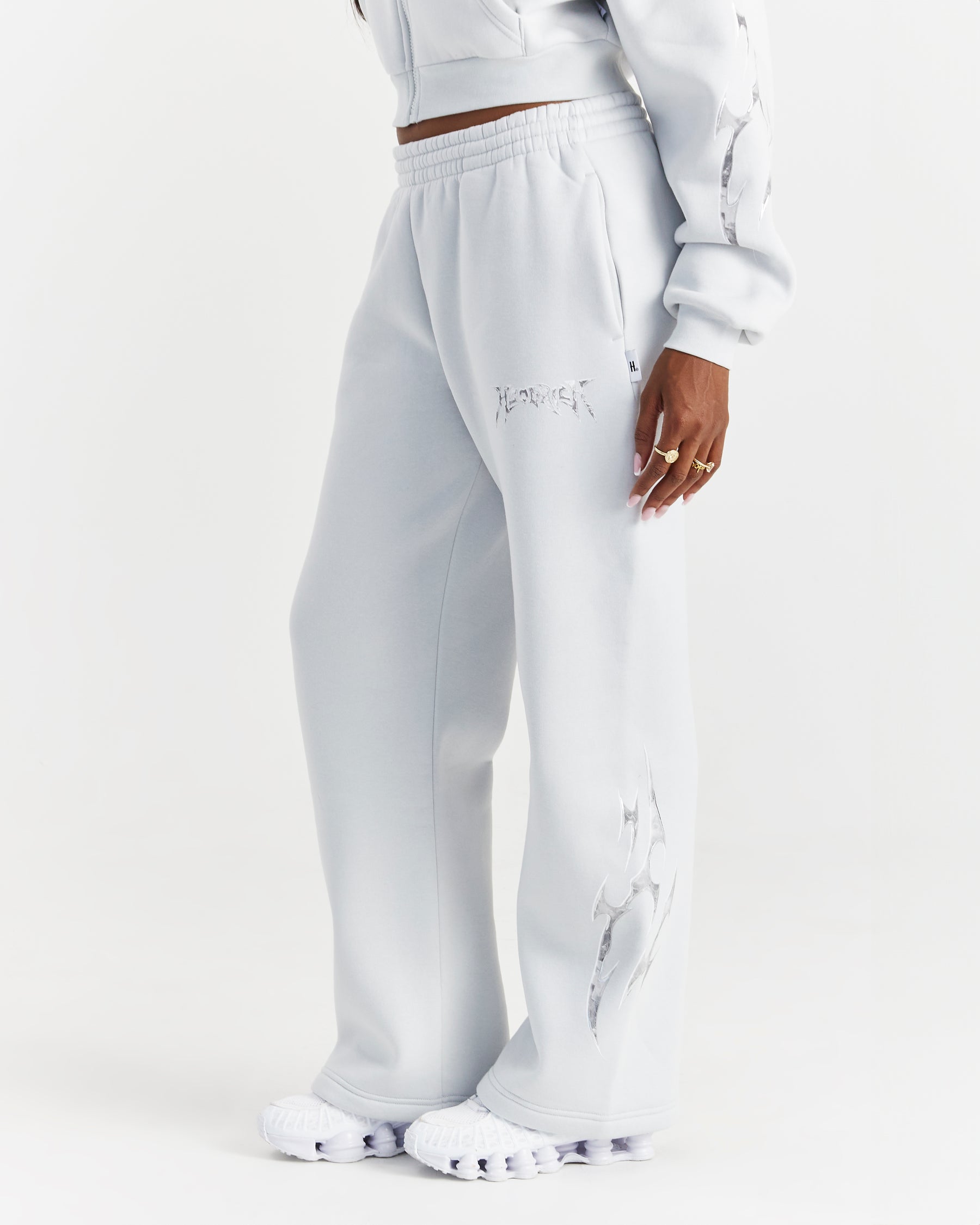 Spark Wide Leg Joggers - Off White/Silver