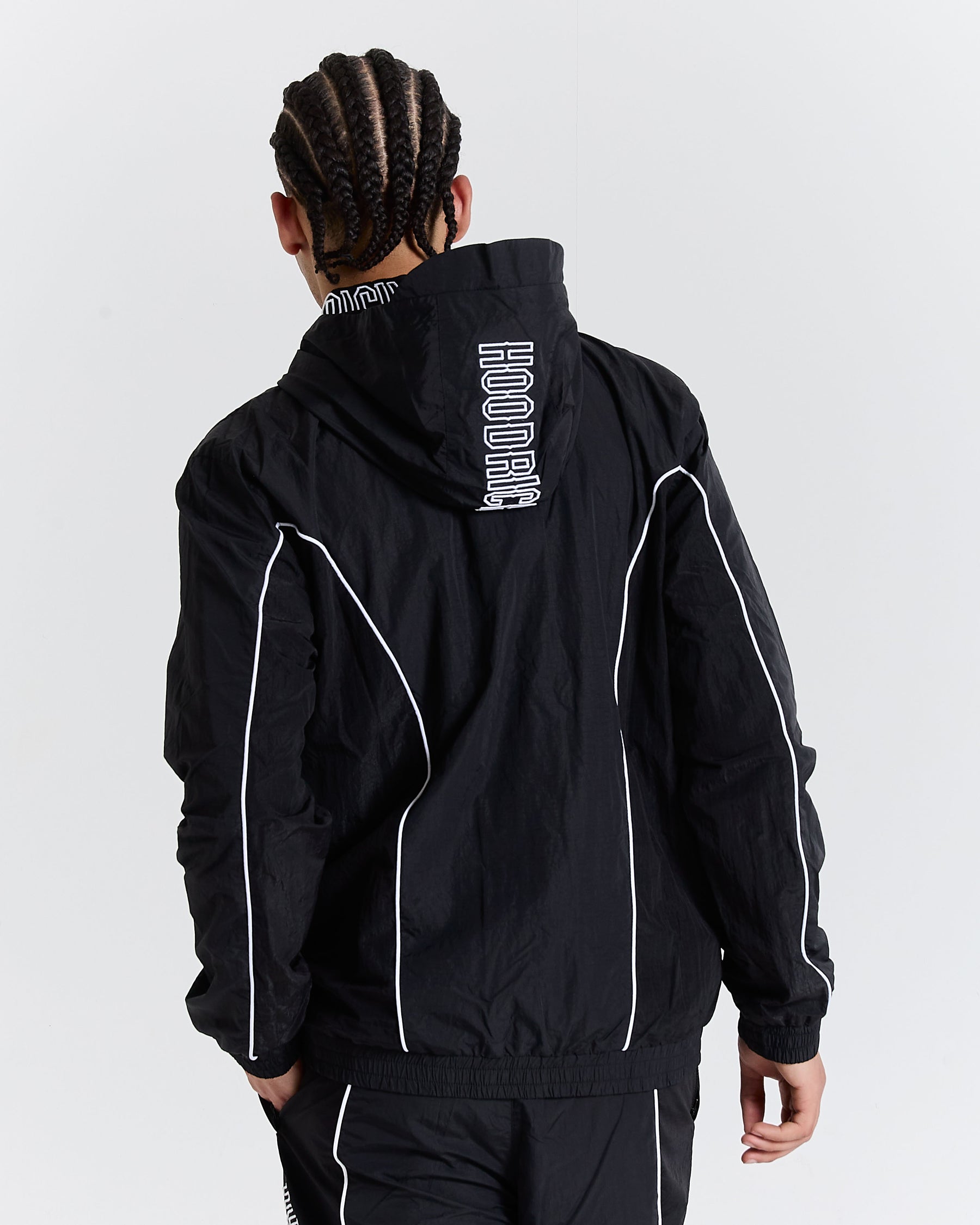 Chaser H Panel Windbreaker - Black