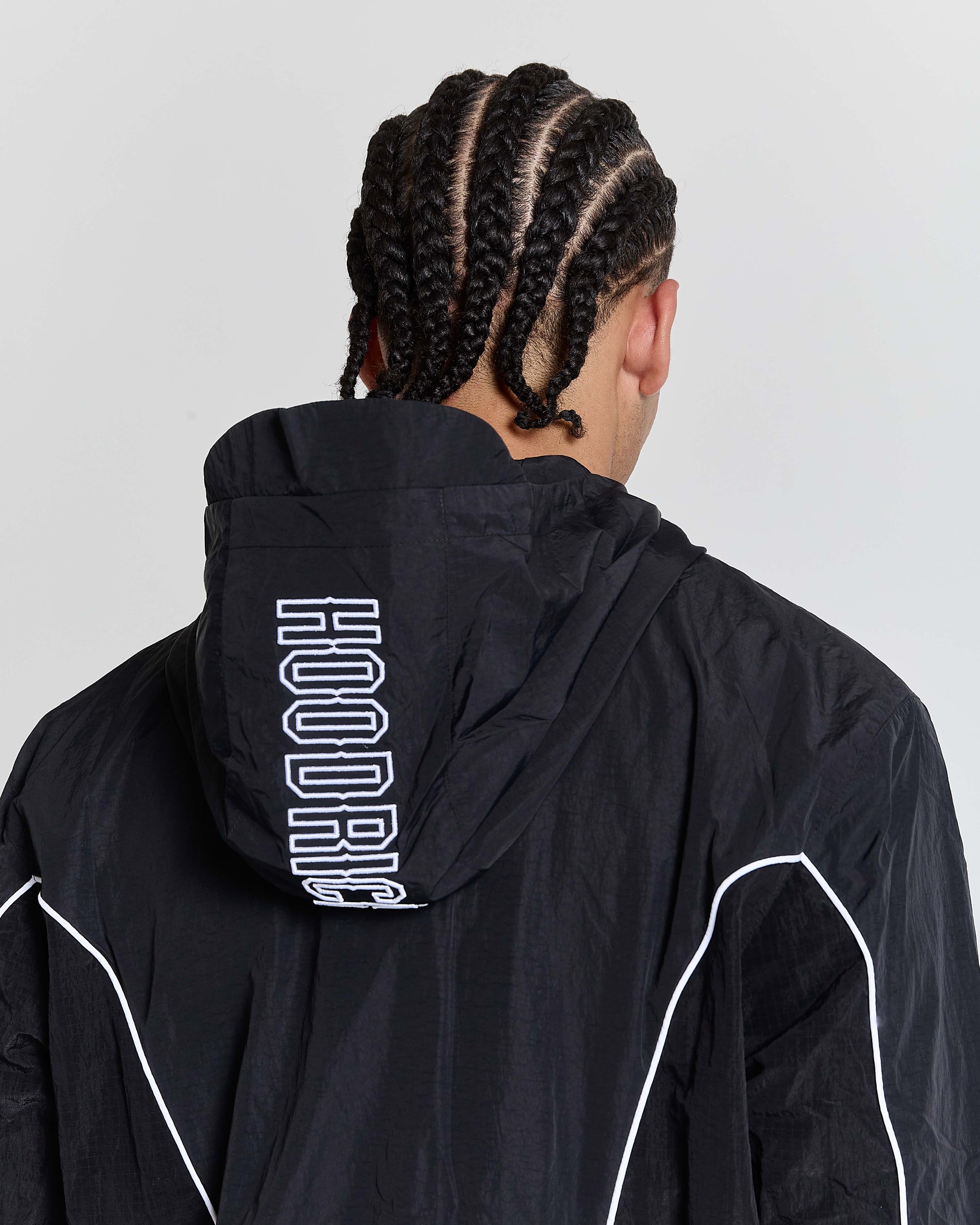 Chaser H Panel Windbreaker - Black