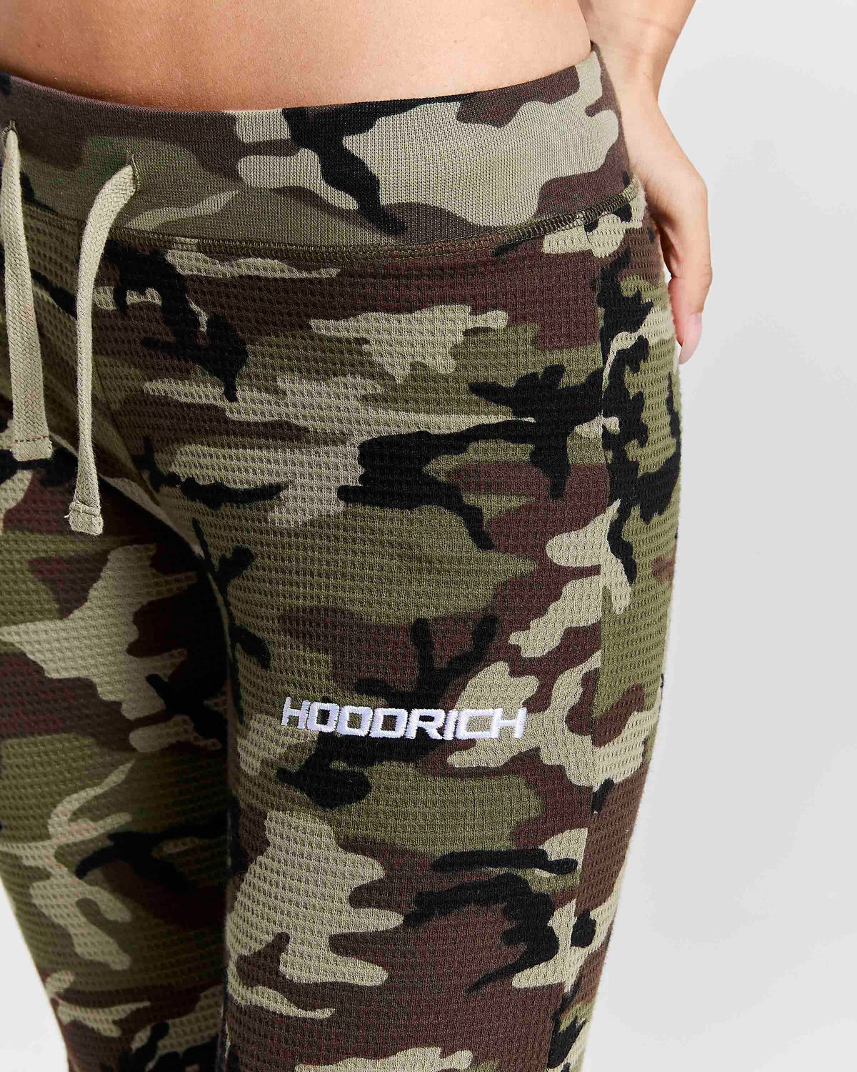 Formation Slim Fit Trainingshose – Camo