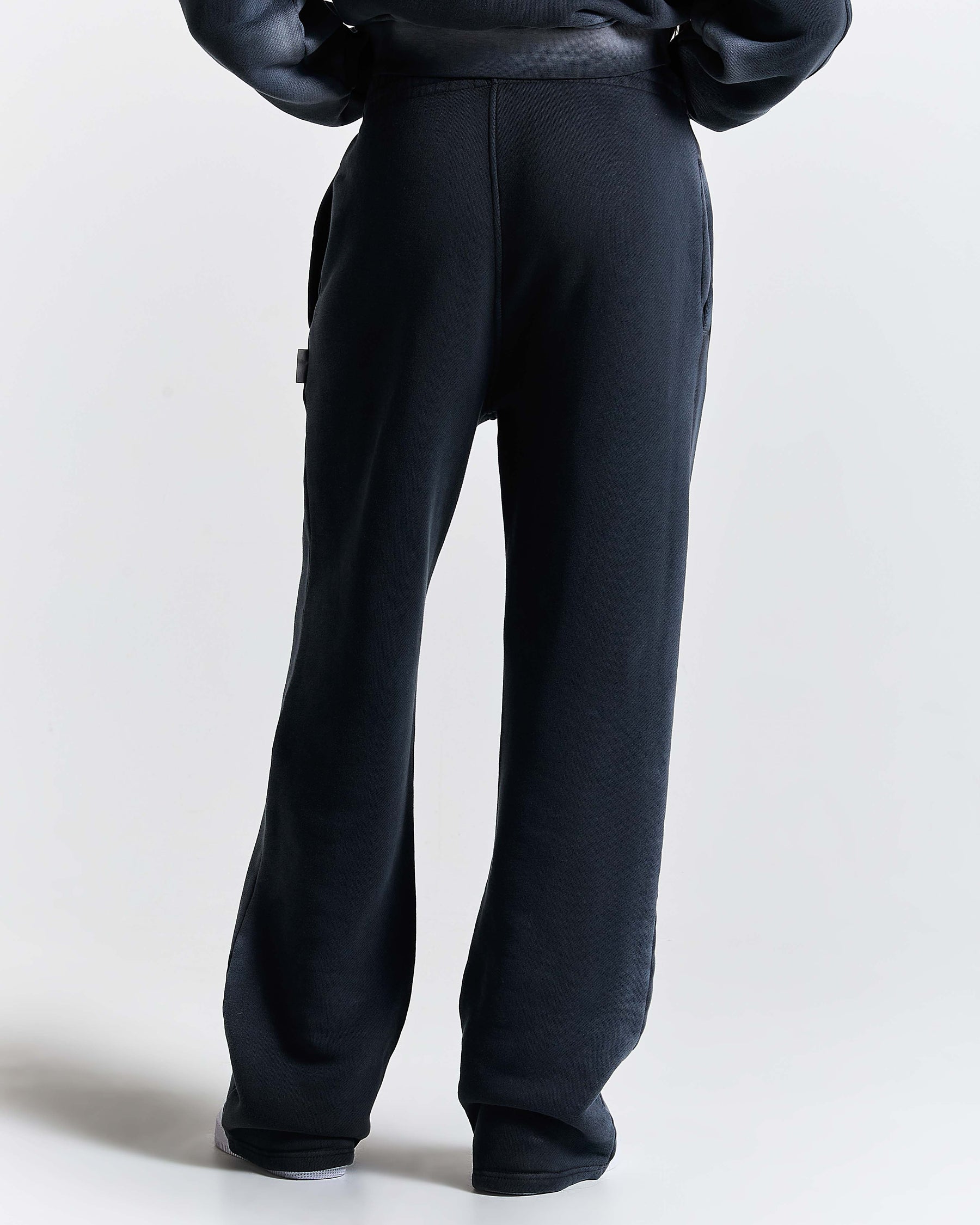 Women's Ghost Wide Leg Jogger - Black