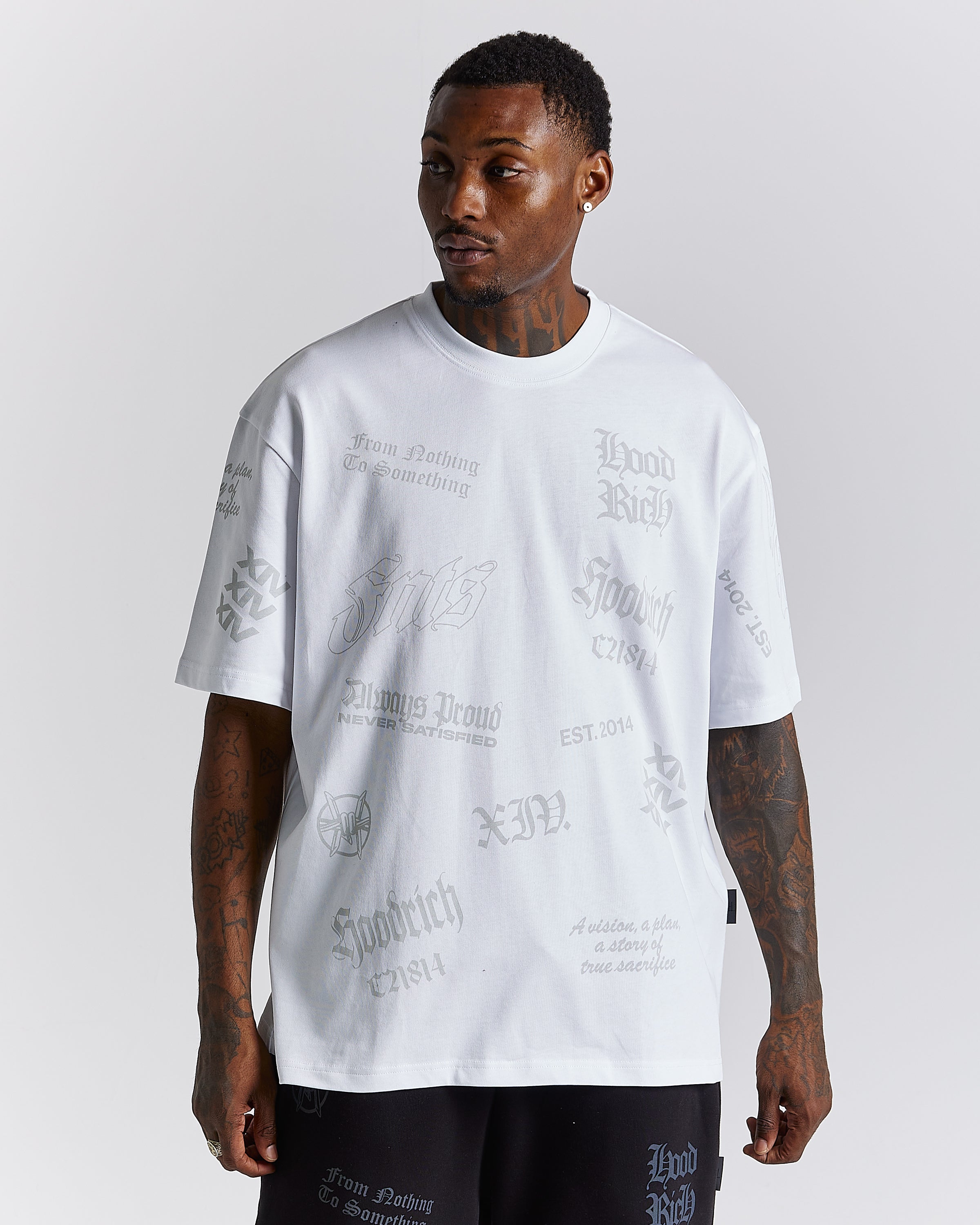 UK発 ◆ HOODRICH ◆ フッっとプリント グラフィック Tシャツ ◆ Men's T-Shirts