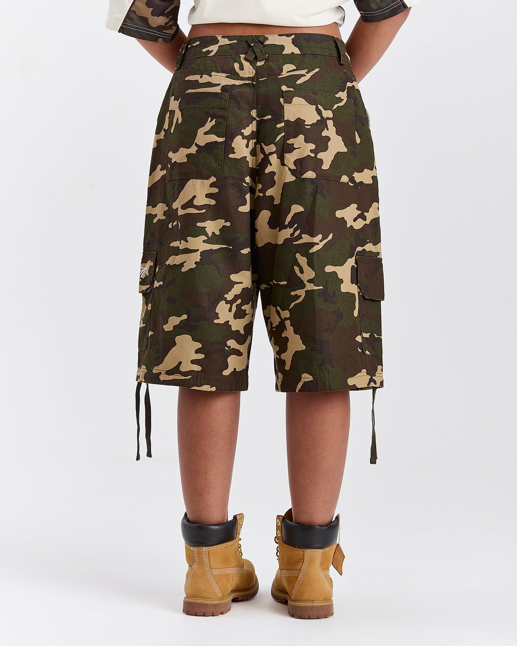 Field Oversized Cargo Woven Jort - Camo
