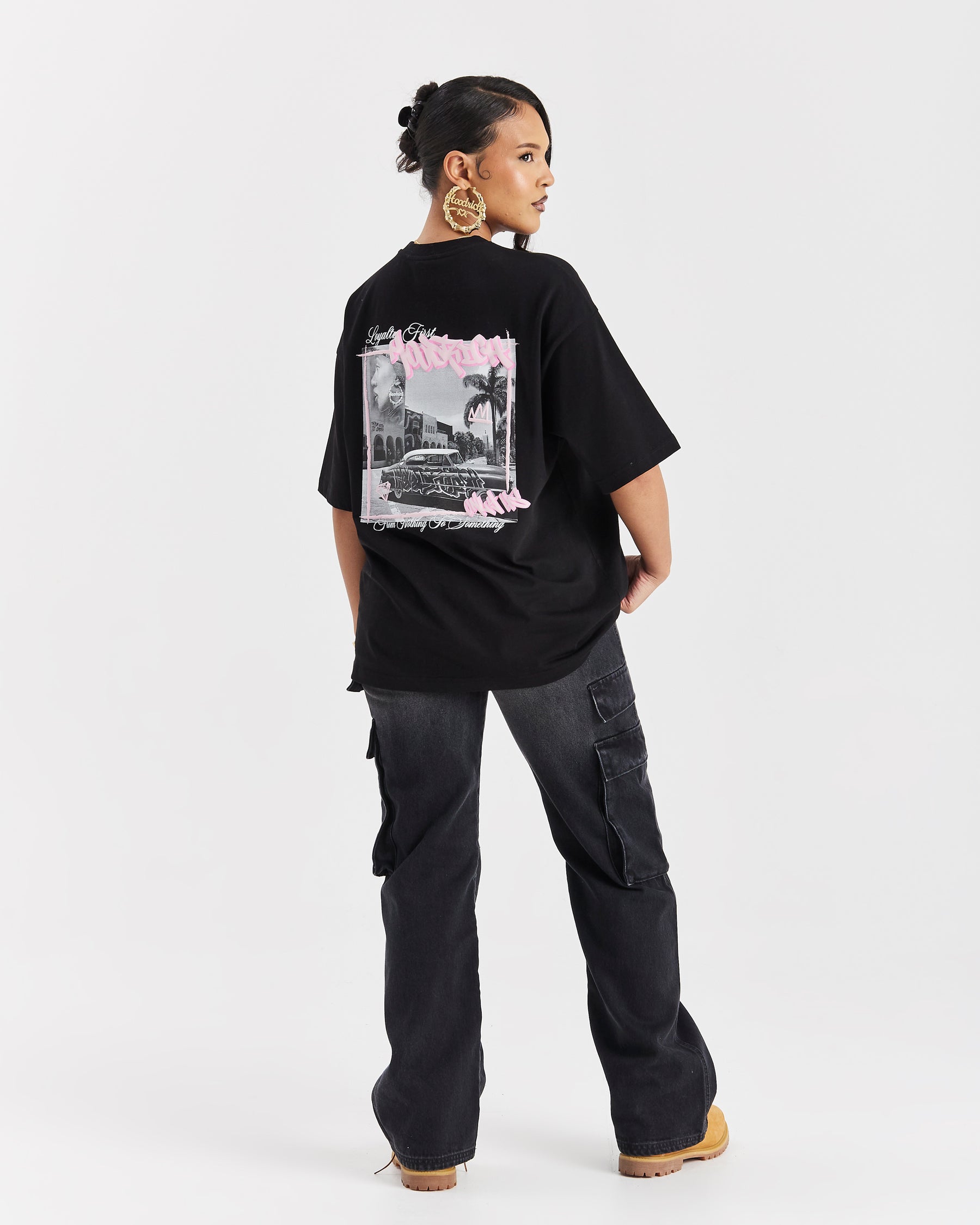 Urban Oversized T-Shirt - Black/White/Pink