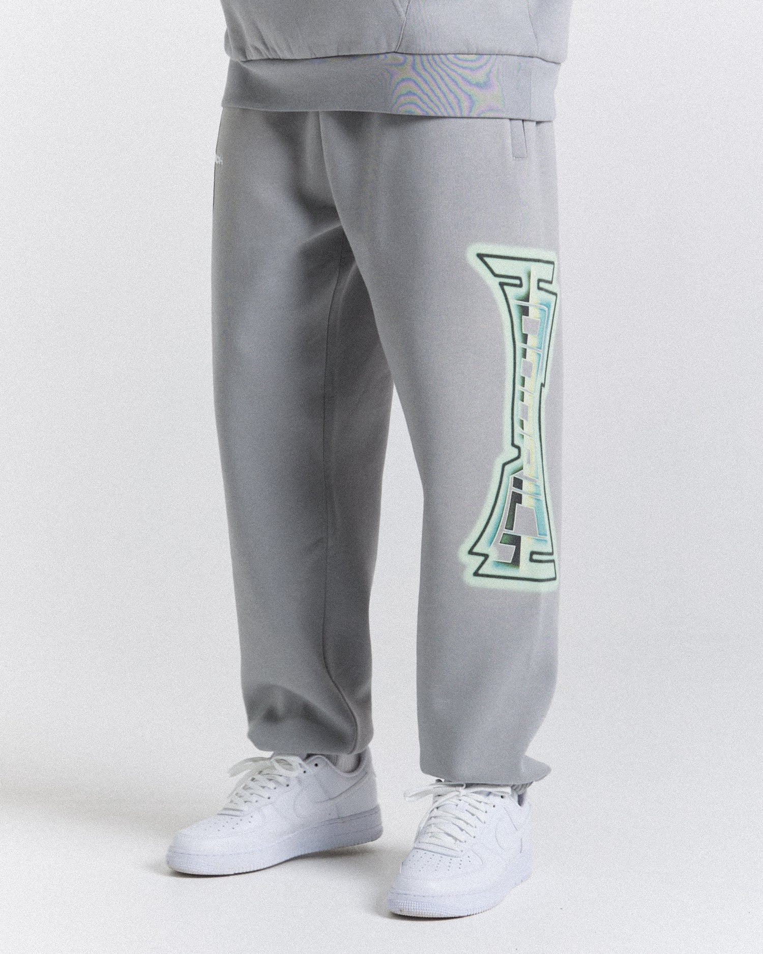 Worldwide Oversized Joggers - Grey/White/Green