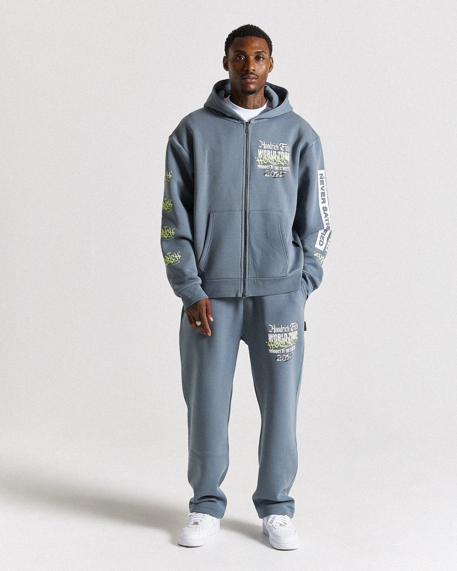 Stamp Tour Oversized Jogger - Grey/White/Lime