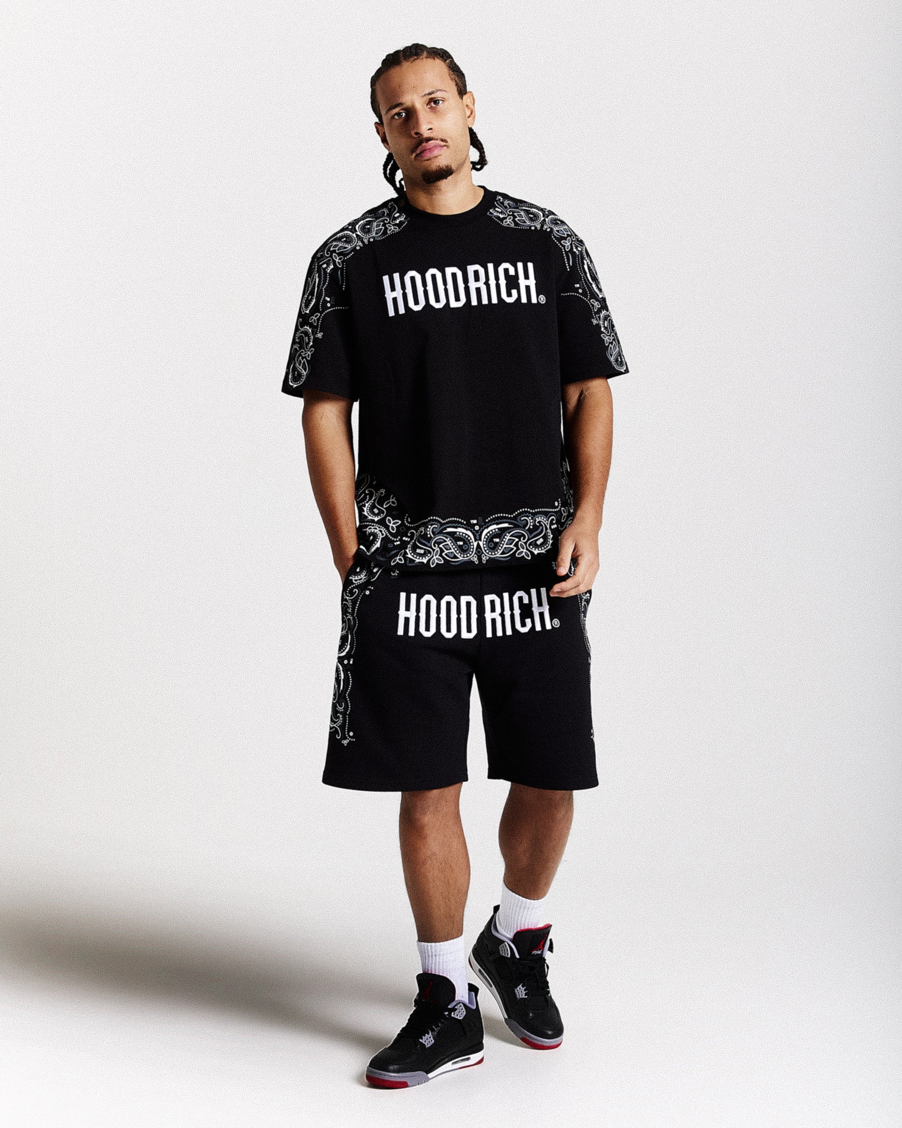 Motif Oversized Shorts - Black/White/Grey