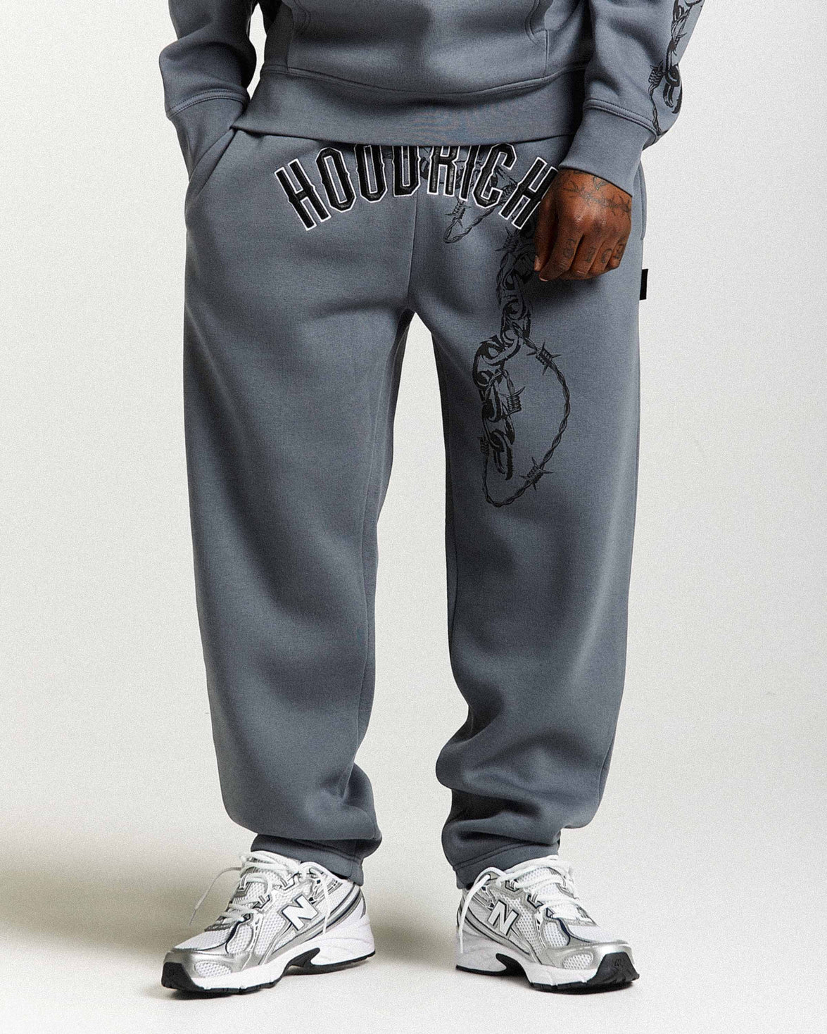 Guepard Oversized Joggers - Grey/Black/White