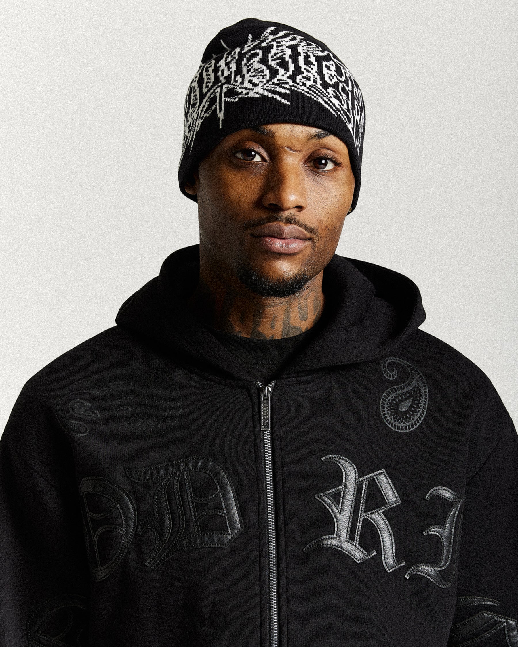 Spectral Fitted Knit Beanie - Black/White